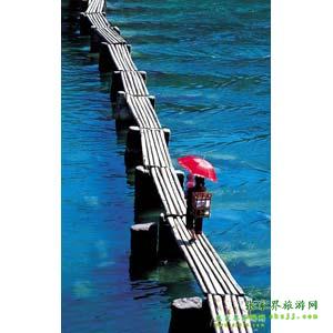 【長(zhǎng)沙往返尊惠系列1】：張家界、天子山、鳳凰、韶山、長(zhǎng)沙三晚四日游